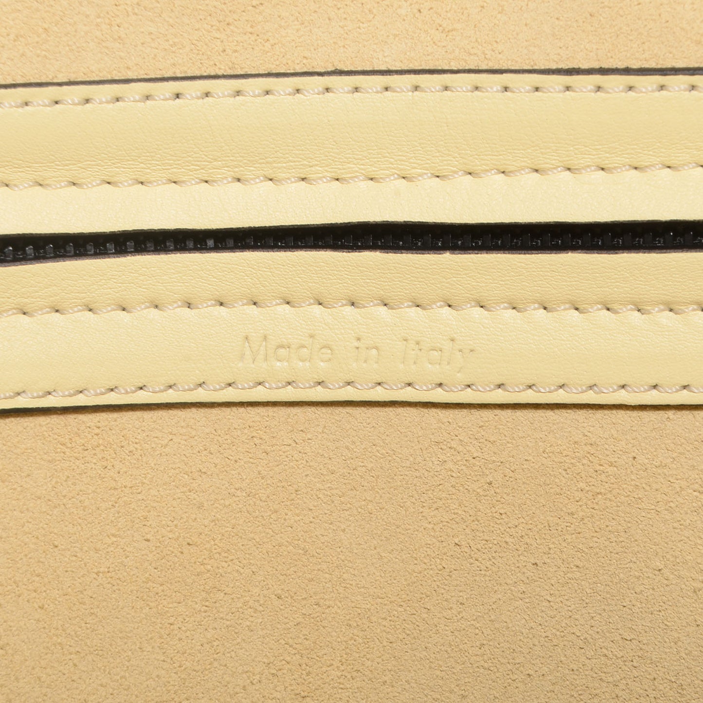 Supple Calfskin Medium Phantom Luggage Butter