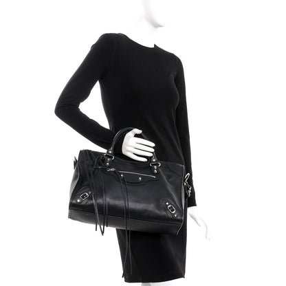 Balenciaga Vibrato Calfskin Classic Silver Hardware City Black 3 of 11