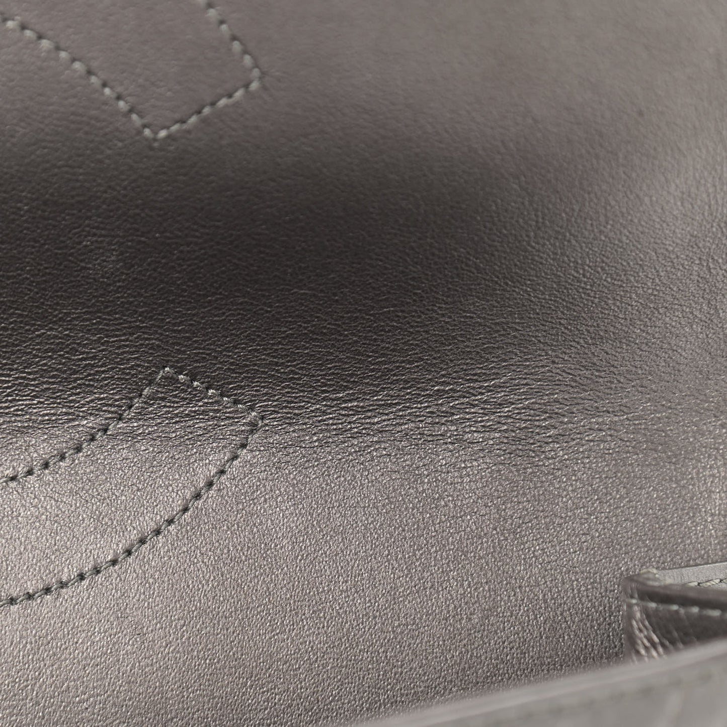 Metallic Aged Calfskin Quilted 2.55 Reissue 226 Flap Silver