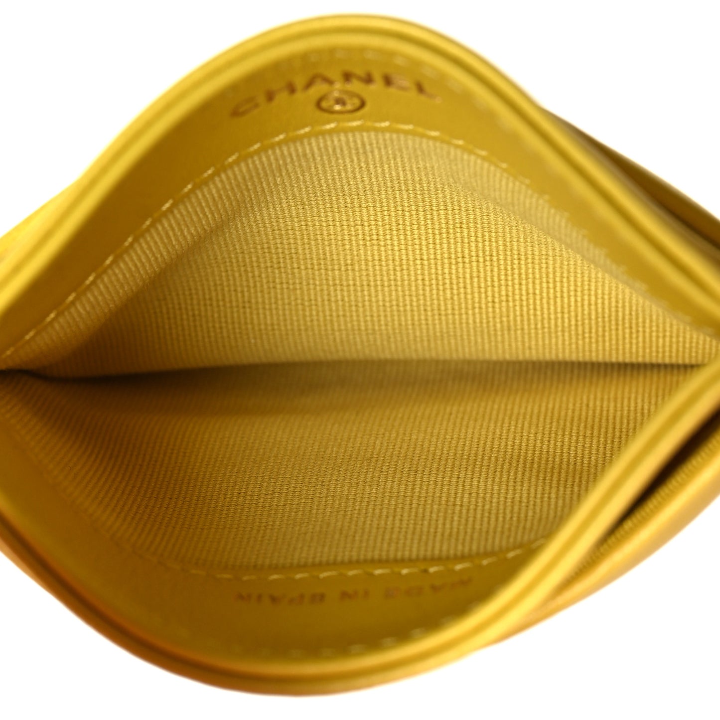 Lambskin Quilted Chanel 19 Card Holder Yellow