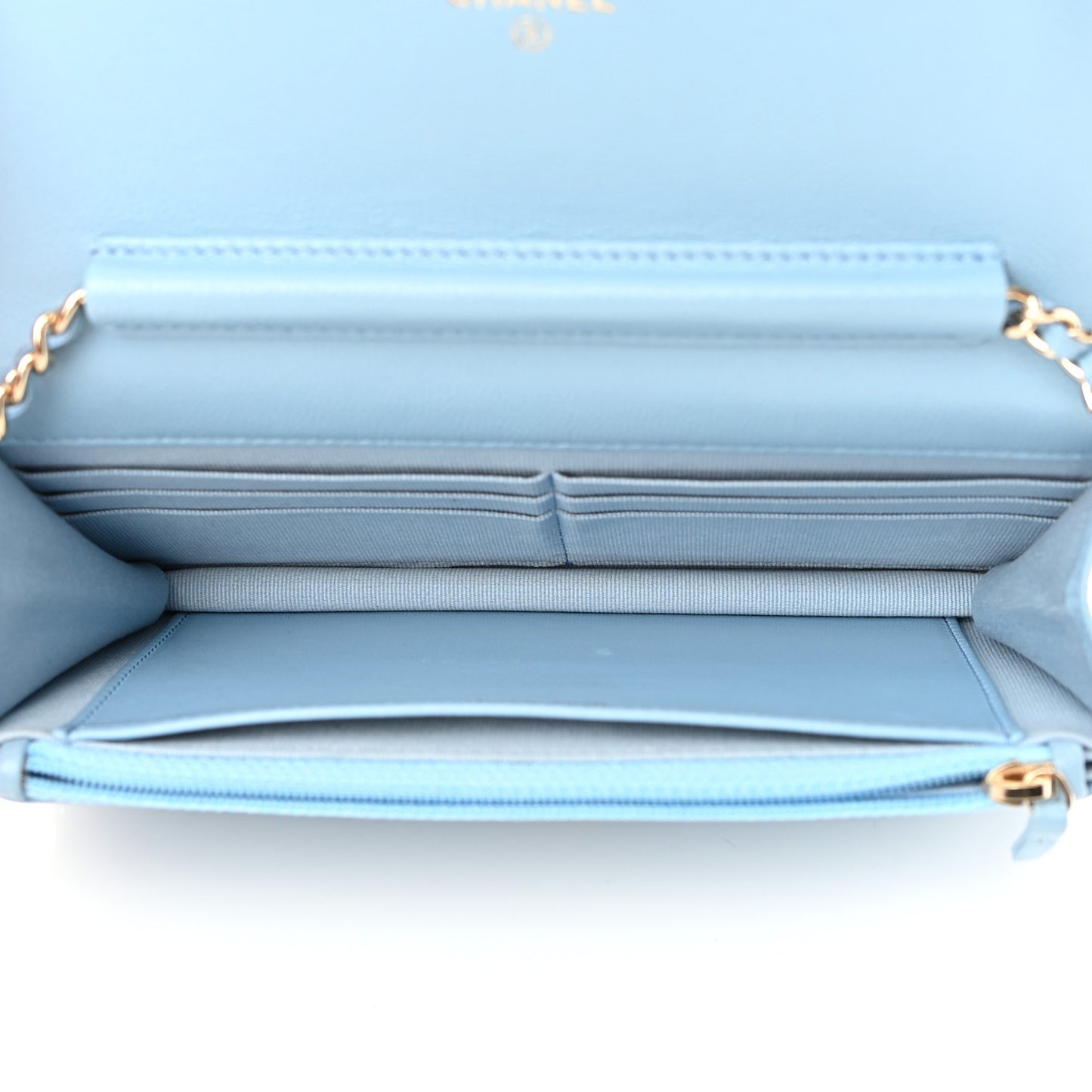 Caviar Quilted Crystal CC Wallet On Chain WOC Light Blue