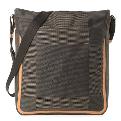Louis Vuitton Damier Geant Compagnon Messenger Terre 1 of 9