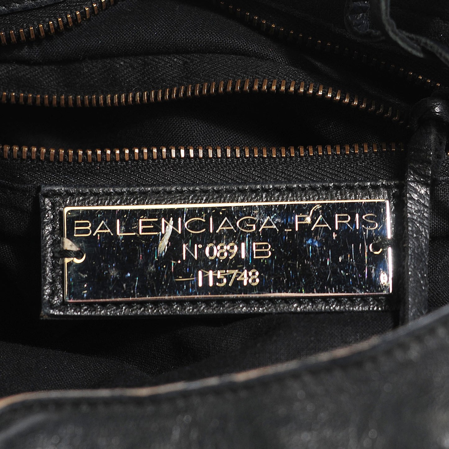 Chevre Classic Hardware City Black