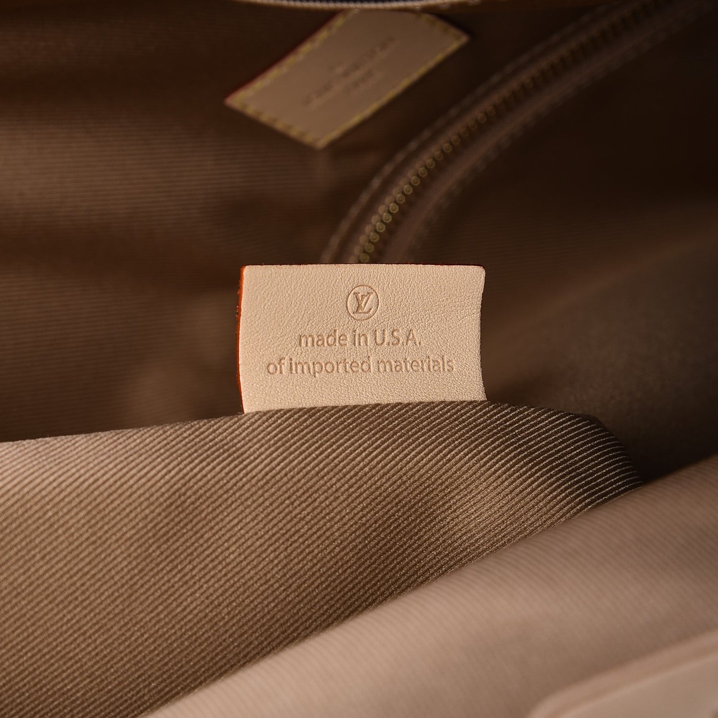 Monogram Graceful MM