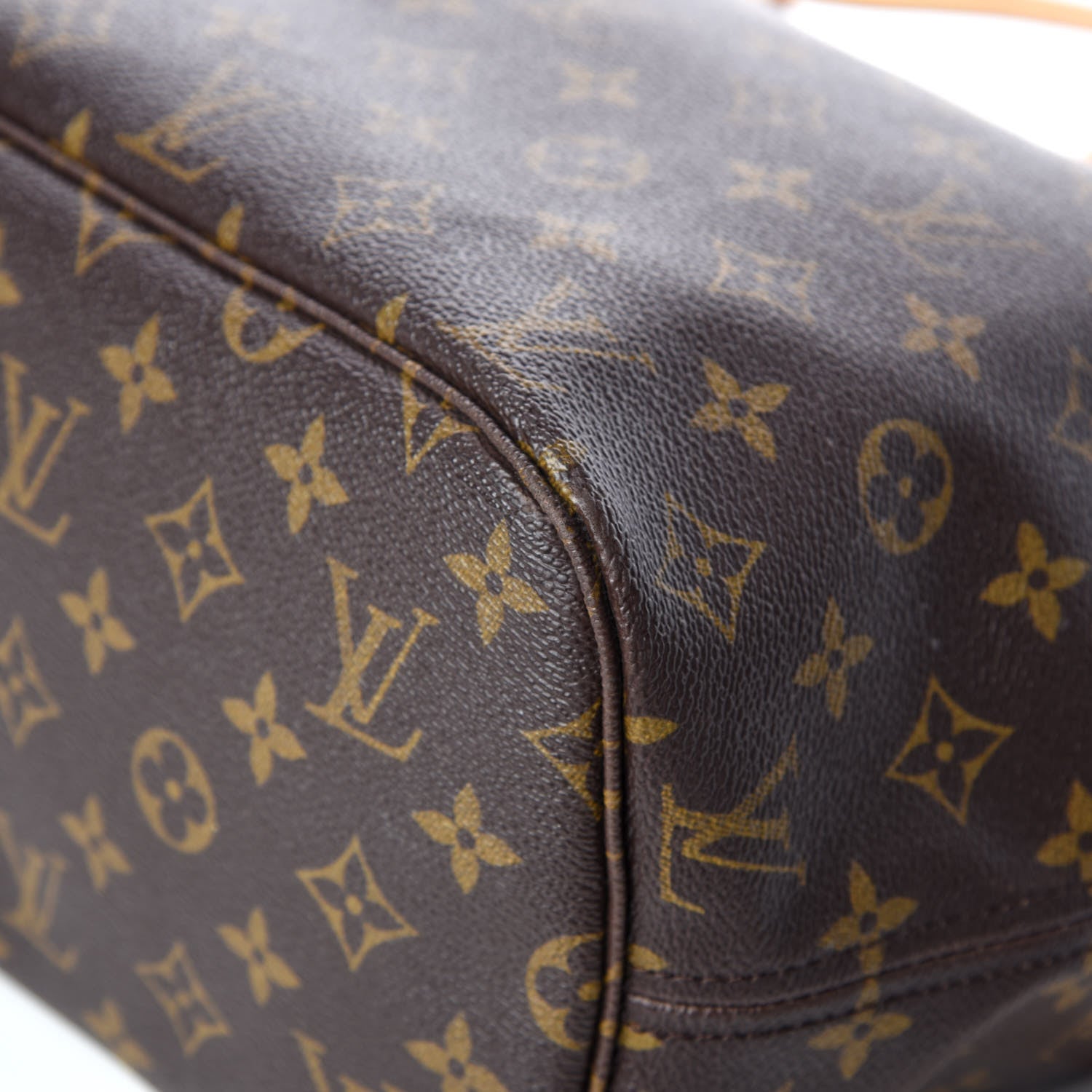 Louis Vuitton Monogram Neverfull MM 11 of 20