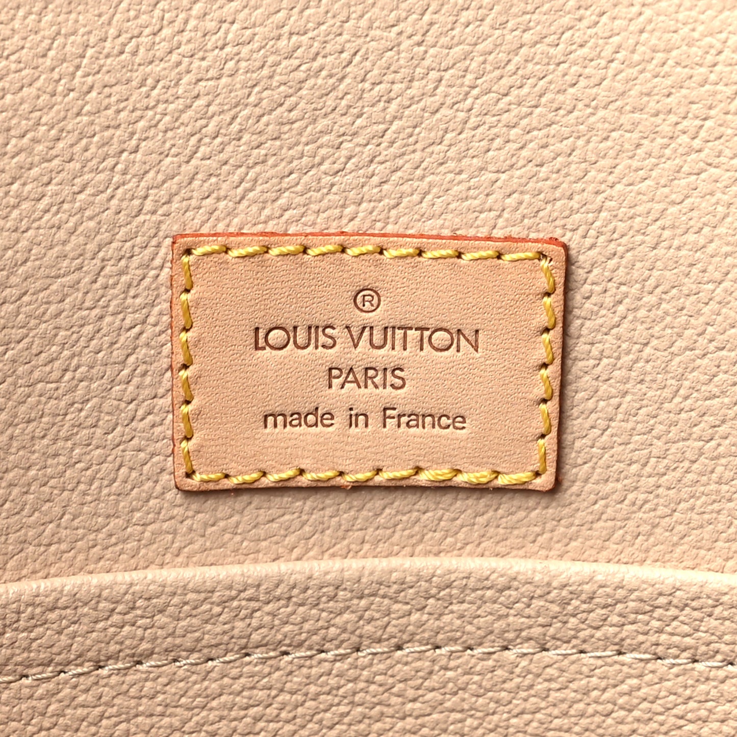 Monogram Sac Plat