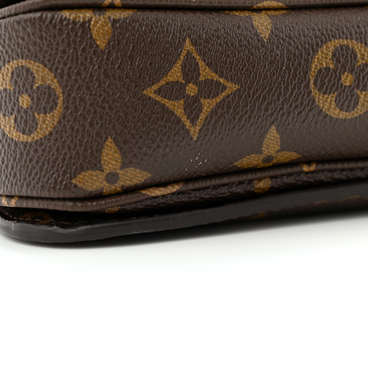 Louis Vuitton Monogram Pochette Metis 10 of 10