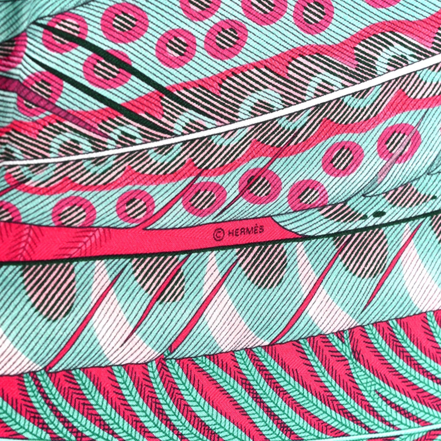 Cashmere Silk Plumes En Fete Shawl 140 Fuchsia Vert
