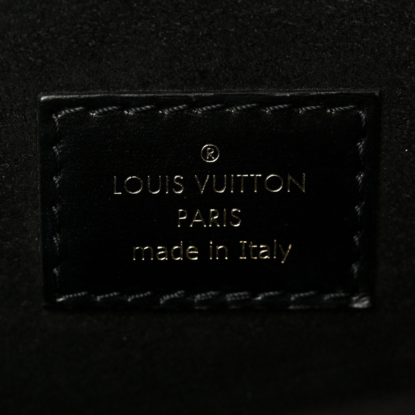 Reverse Monogram Pochette Metis