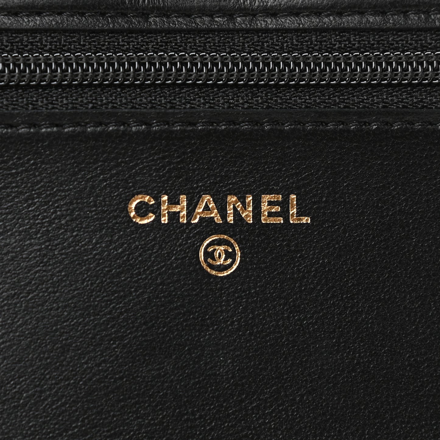 Lambskin Quilted CC Pearl Crush Wallet on Chain WOC Black