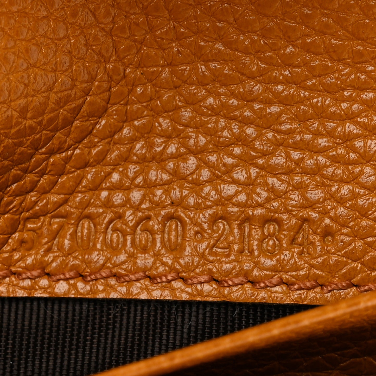Grainy Calfskin Zumi Chain Card Case Wallet Friky Taupe