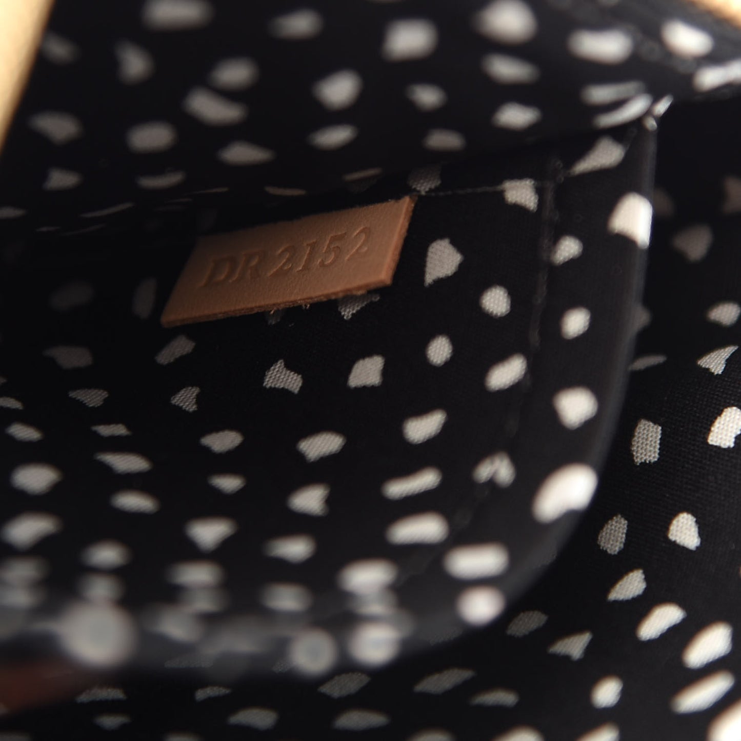Vernis Kusama Infinity Dots Pochette Accessories Black