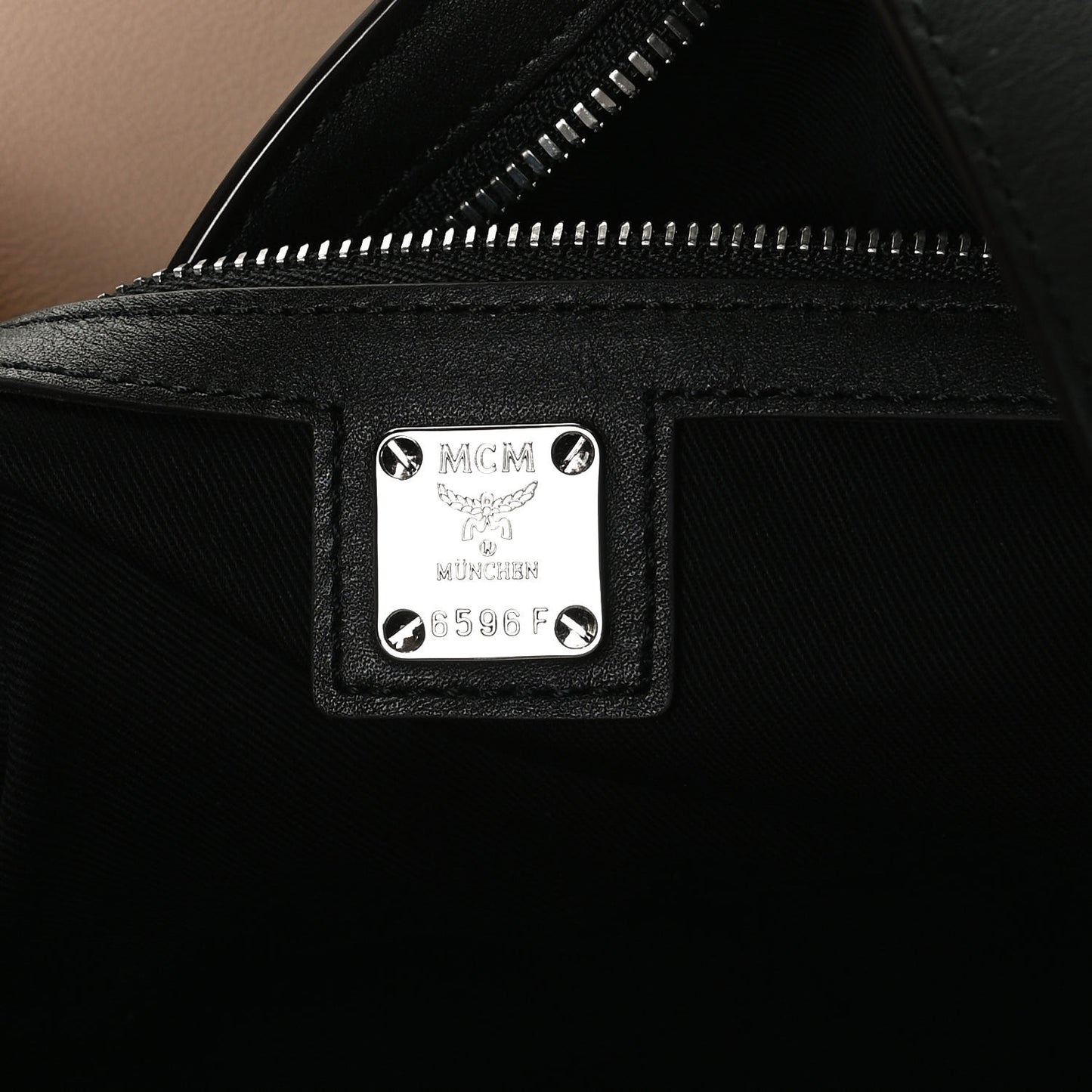 Calfskin Ottomar Large Klara Hobo Black