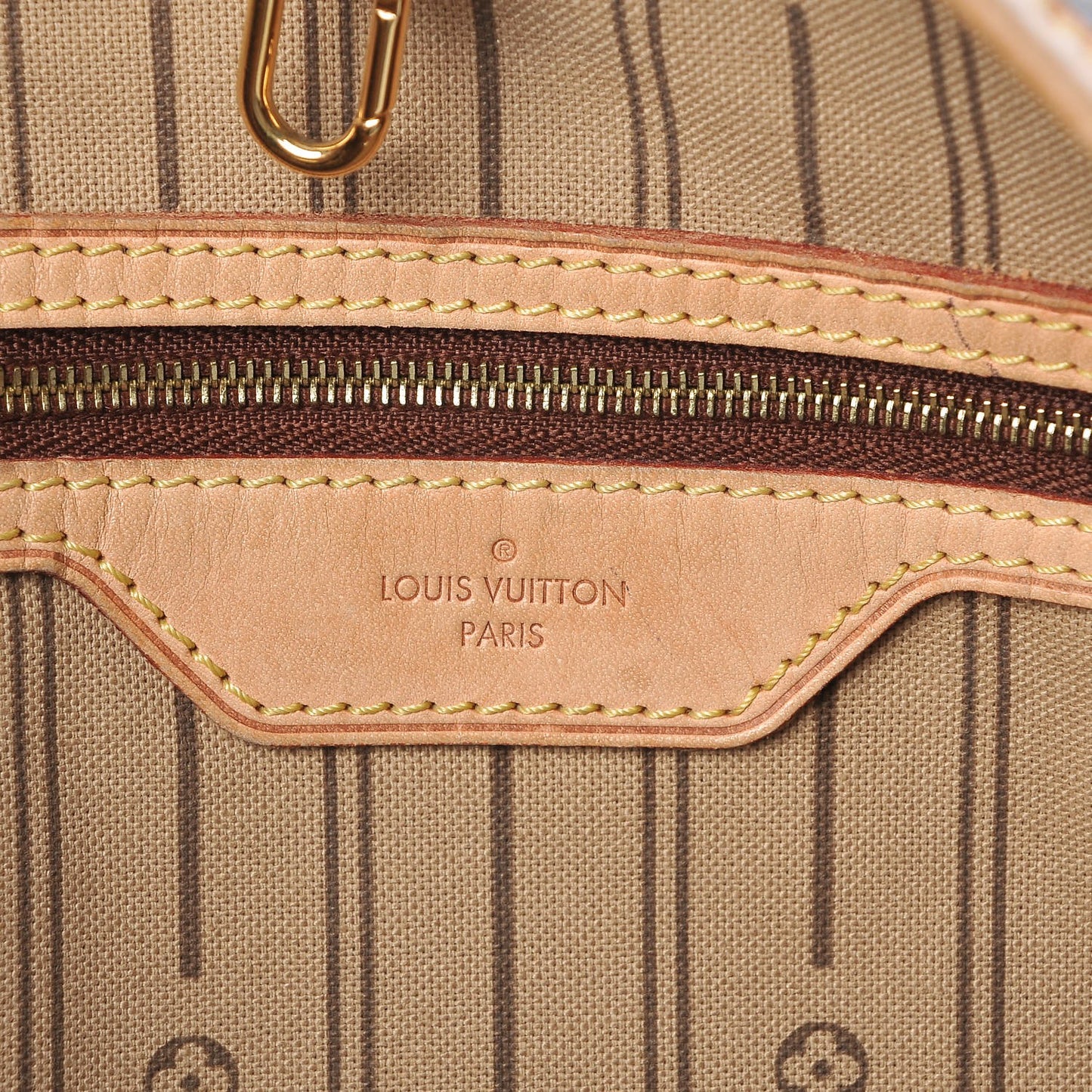 Monogram Delightful MM