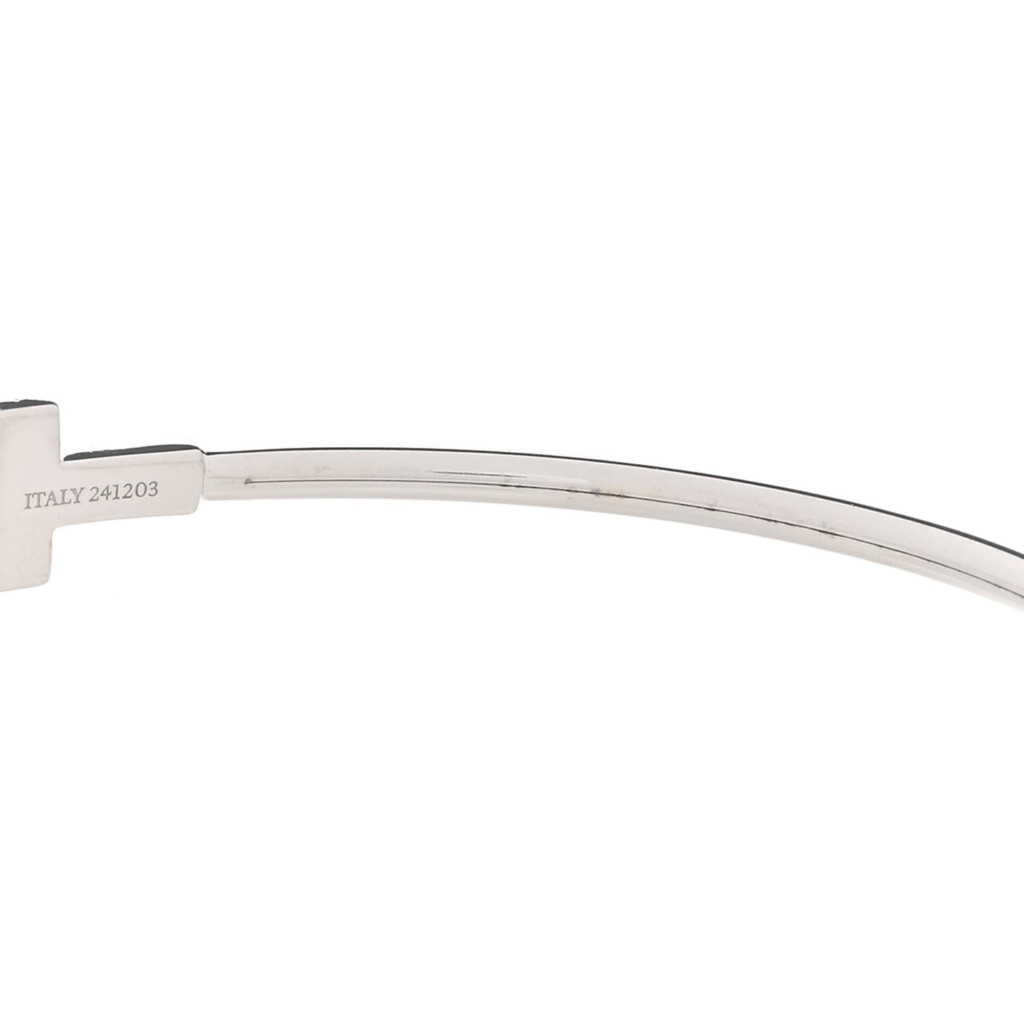 18K White Gold Narrow T Wire Bracelet