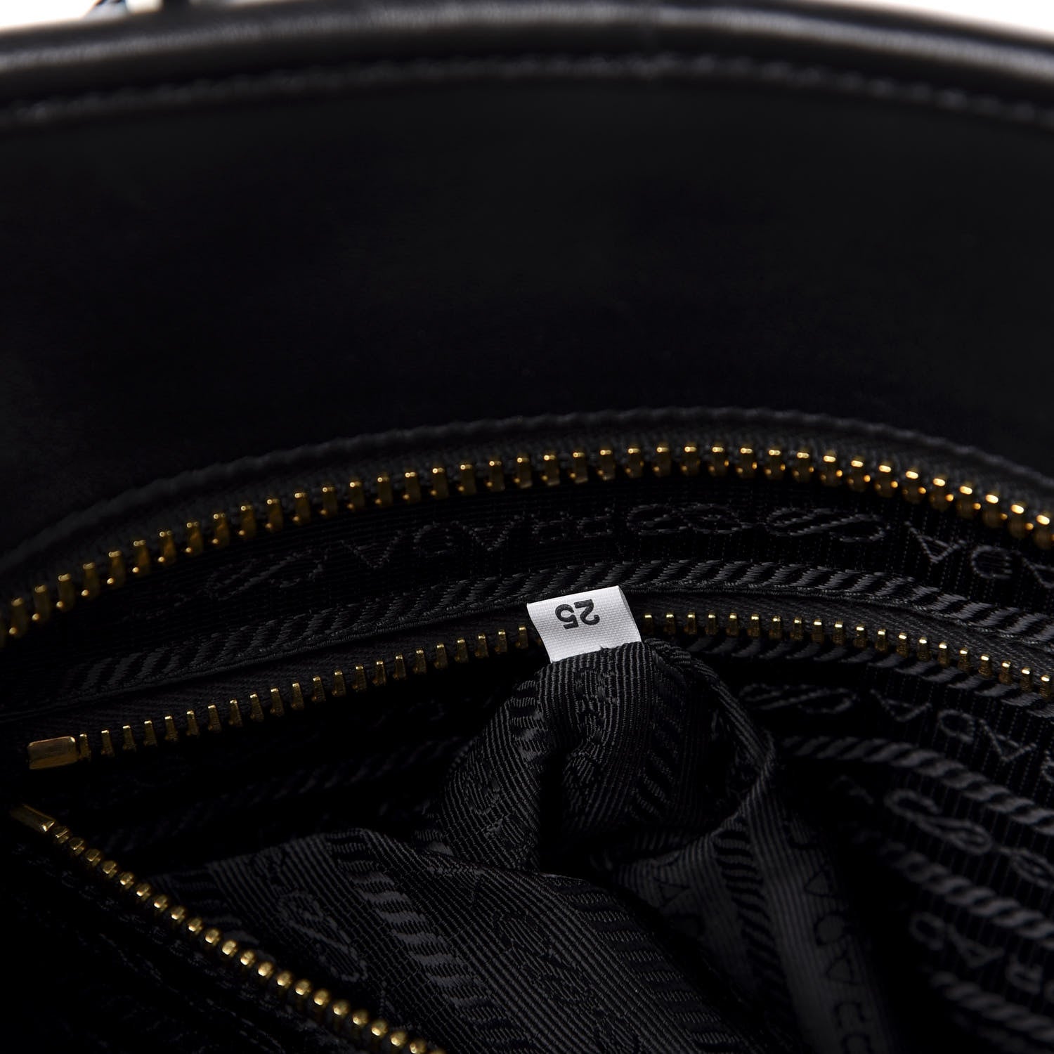 Prada Tessuto Nylon Quilted Impunturato Bauletto Baltico Fuoco 9 of 11