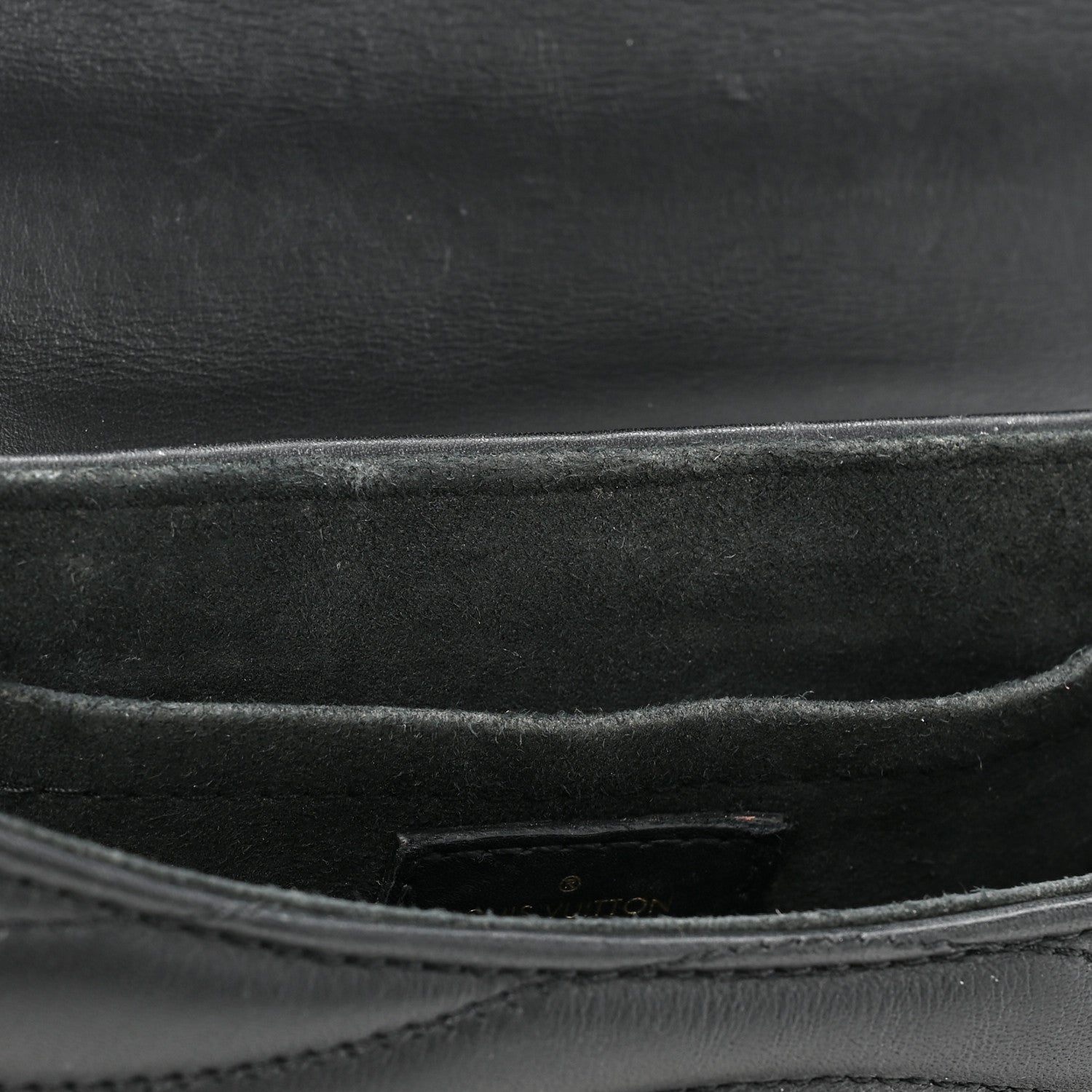 Louis Vuitton Calfskin New Wave Chain MM Black 12 of 16