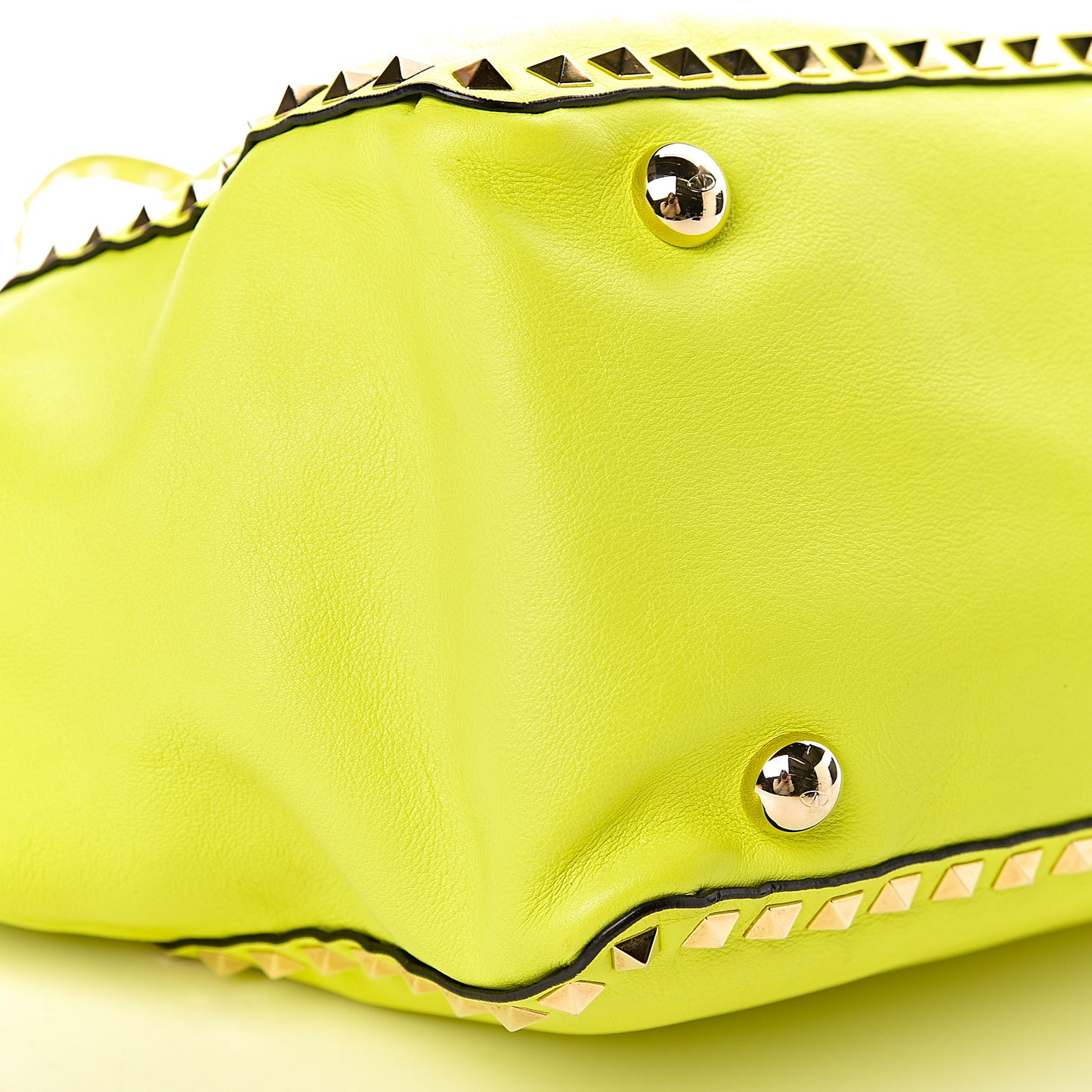 Vitello Medium Rockstud Tote Yellow Fluo