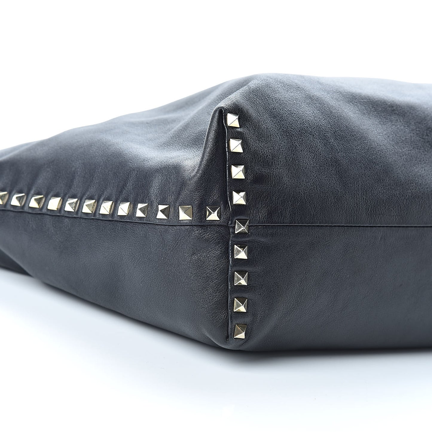 Vitello Rockstud Crossbody Tote Black