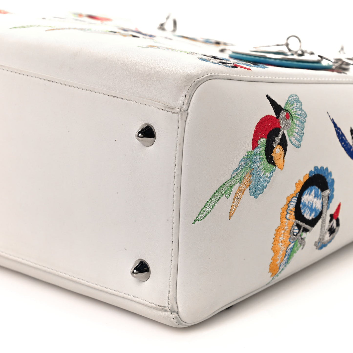 Smooth Calfskin Embroidered Medium Lady Dior White Multicolor