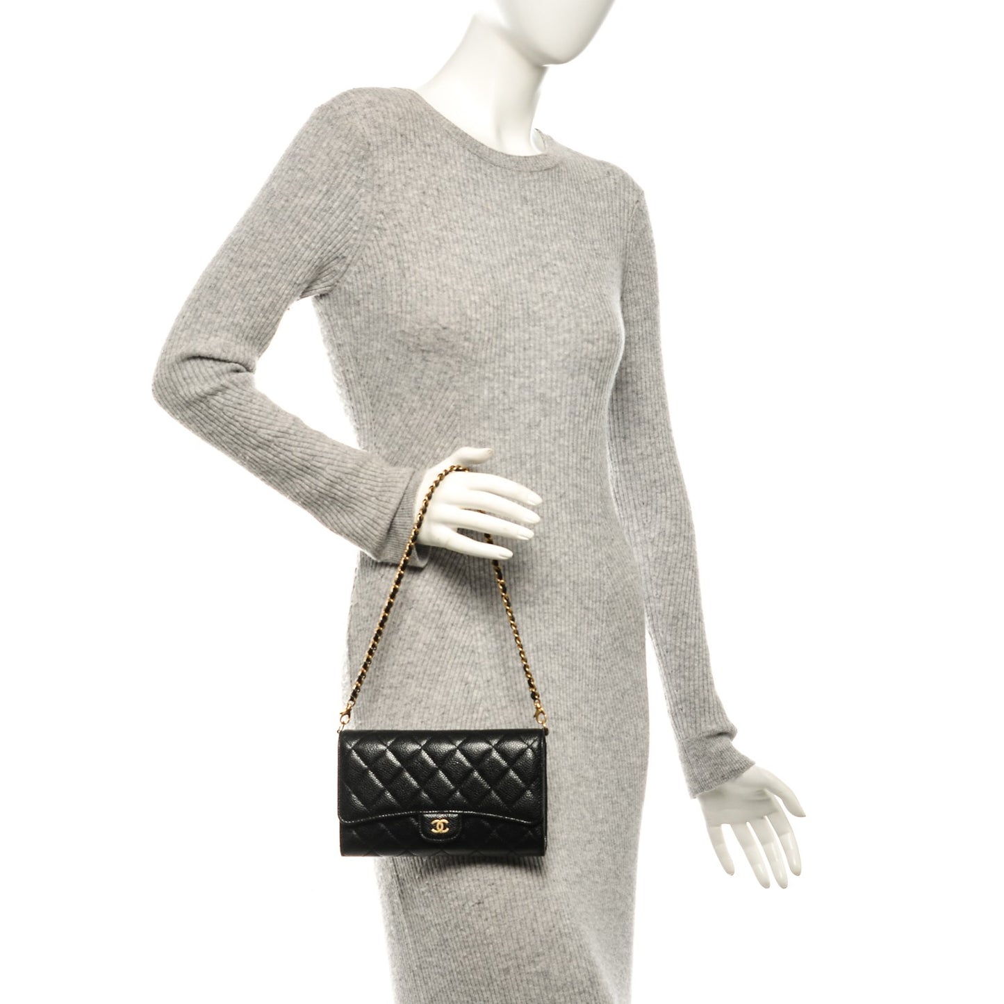 Caviar Quilted Wallet on Removable Chain Black