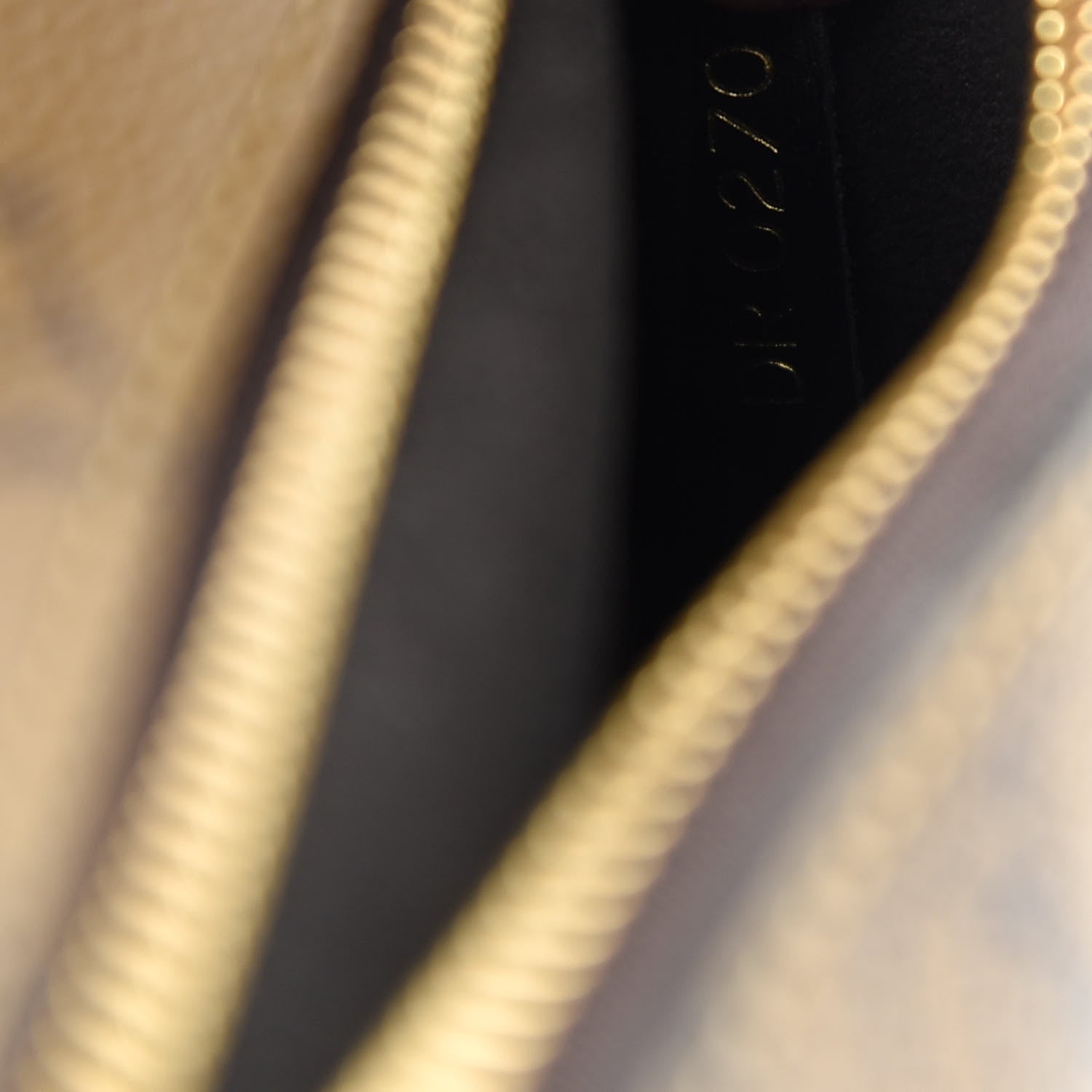 Louis Vuitton Reverse Monogram Pochette Metis 9 of 10