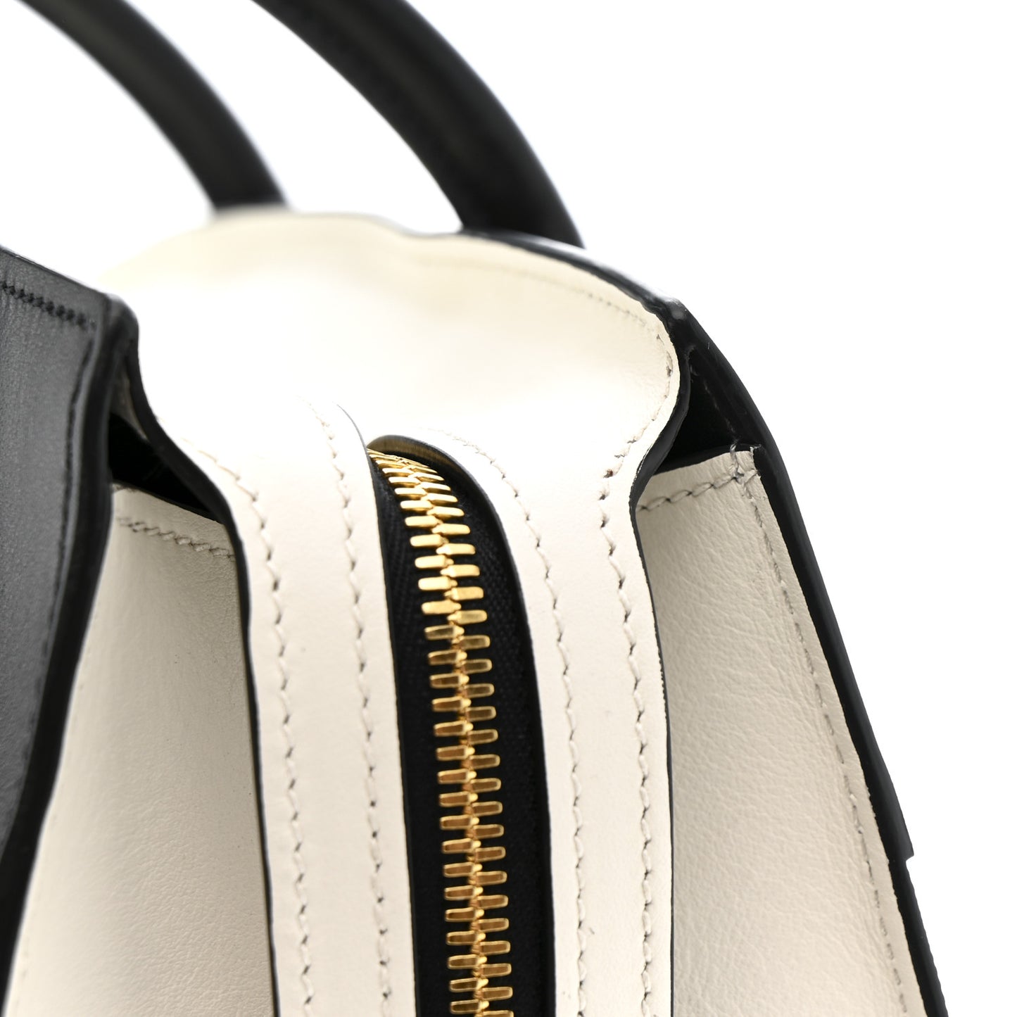 Saffiano City Calfskin Medium Esplanade White Black