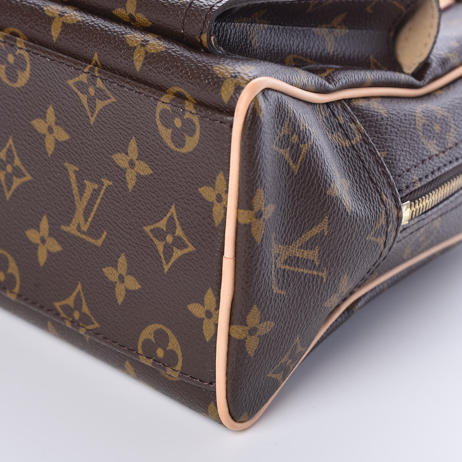 Louis Vuitton Monogram Manhattan PM 8 of 9
