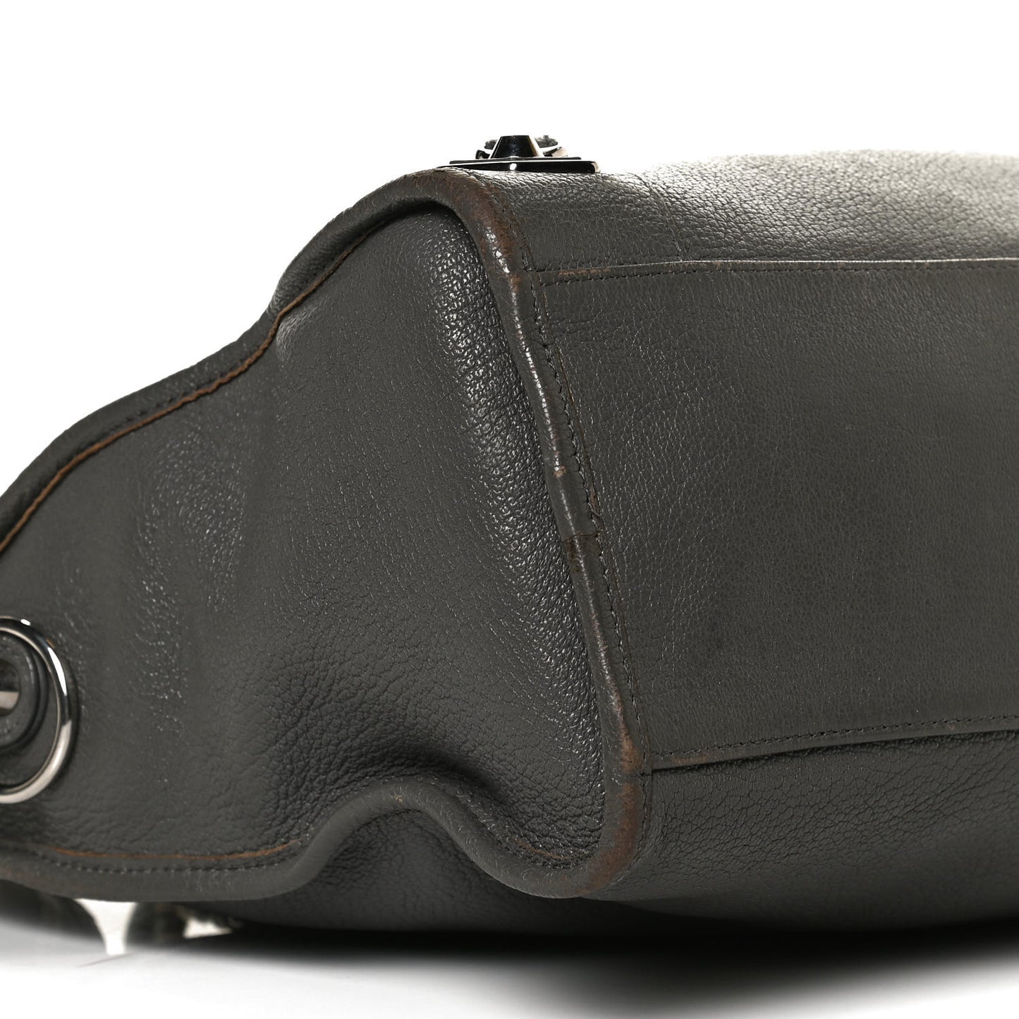 Chevre Silver Metallic Edge Hardware City Gris Acier