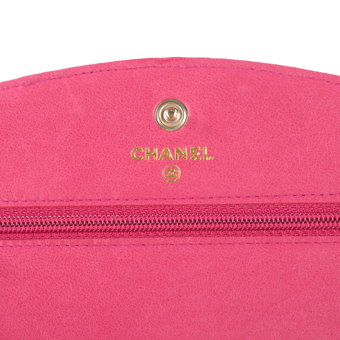 Caviar Timeless CC Wallet on Chain WOC Dark Fuchsia