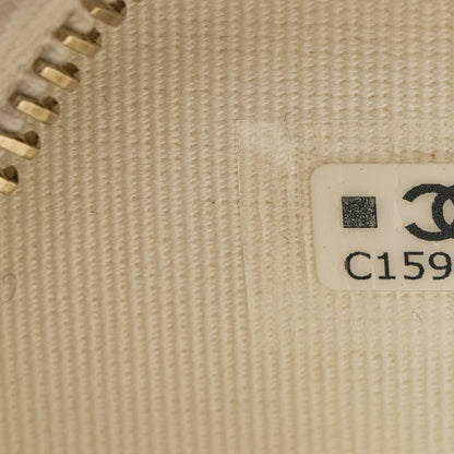 Chanel Tweed Quilted Round Filigree Pouch With Chain White Black 17 of 18