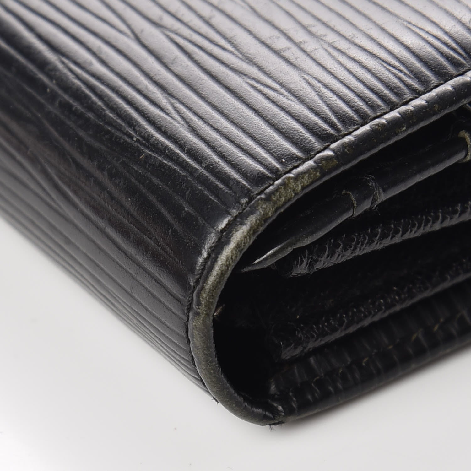 Louis Vuitton Epi Sarah Wallet Black 8 of 14