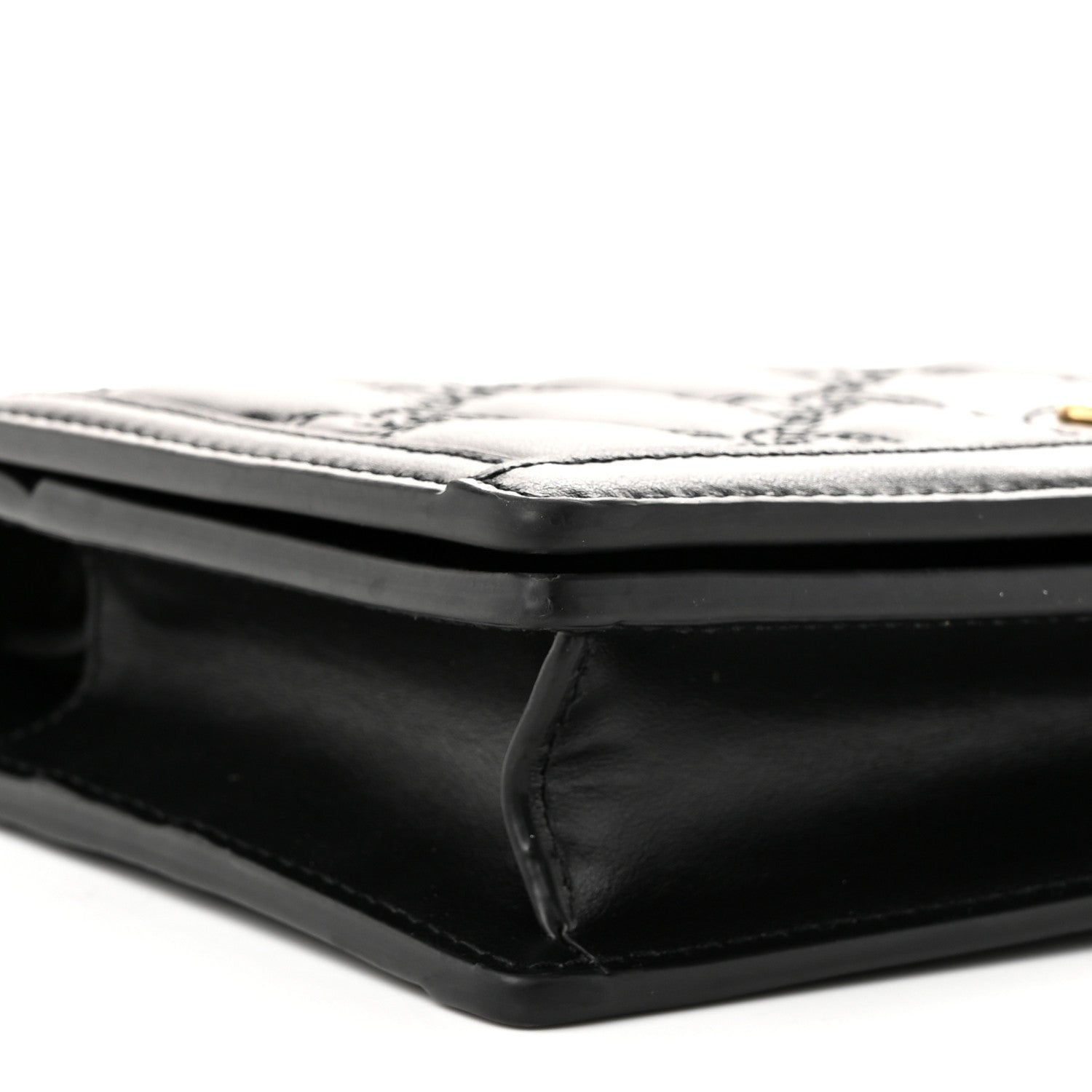 Gucci Calfskin GG Matelasse Chain Wallet Black 8 of 9