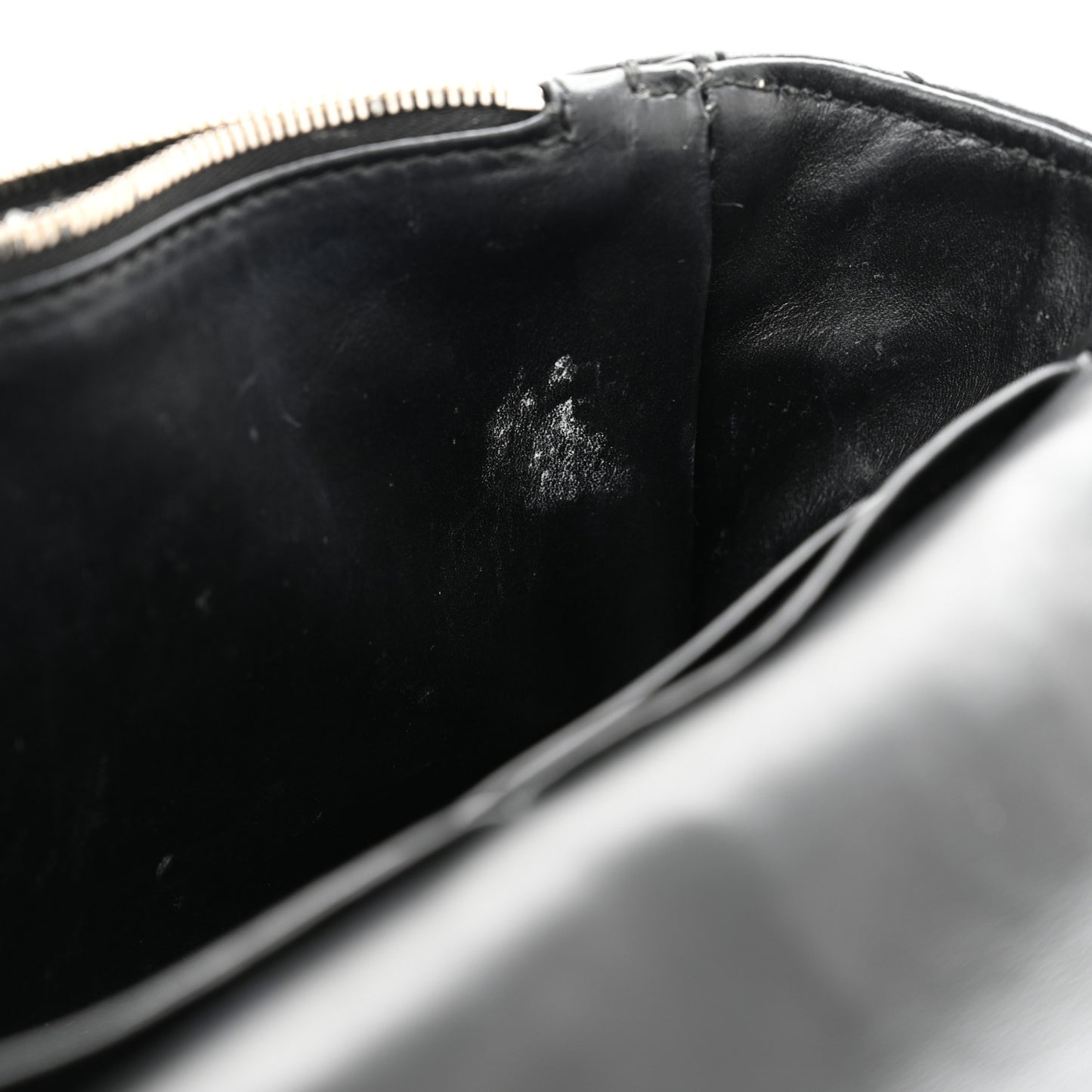 Calfskin Logo Matelasse S BB Round Shoulder Bag Black