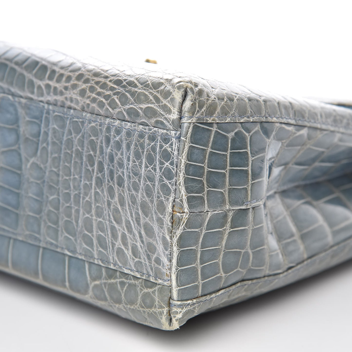 Alligator Jumbo Kelly Flap Blue