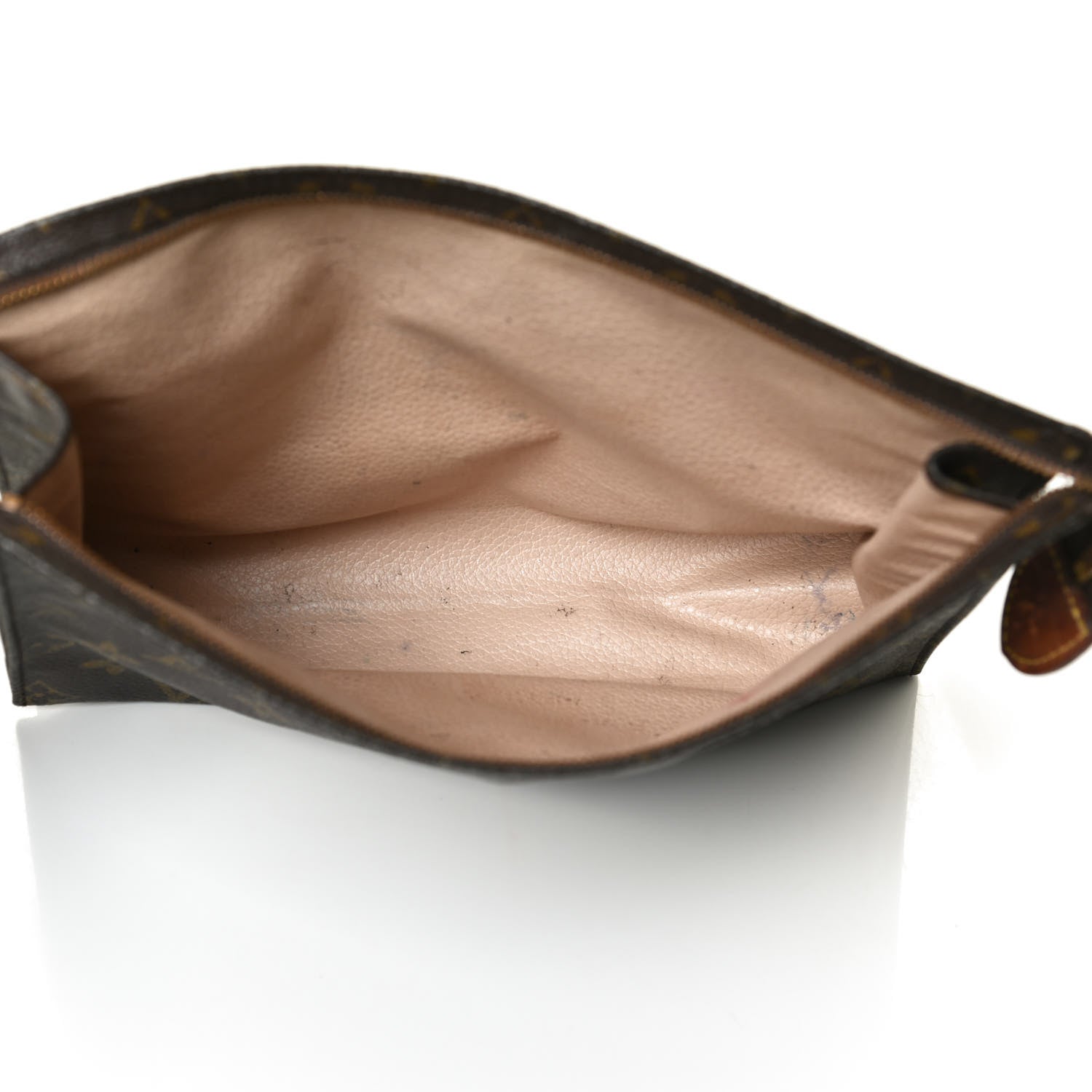 Louis Vuitton Monogram Toiletry Pouch 26 6 of 10
