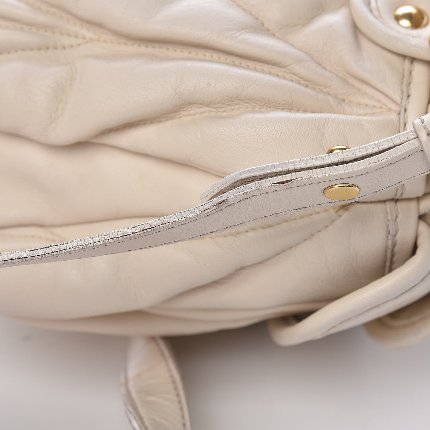 Miu Miu Nappa Matelasse Coffer Hobo Bianco 21 of 23