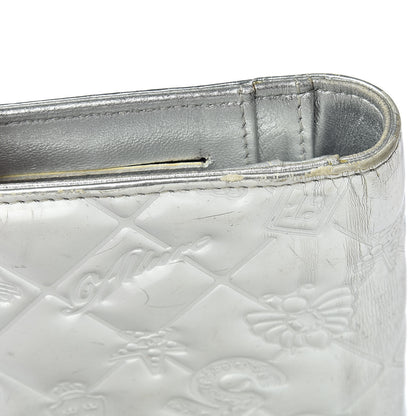 Chanel Metallic Patent Calfskin Quilted Lucky Symbols Yen Wallet Silver 16 of 19