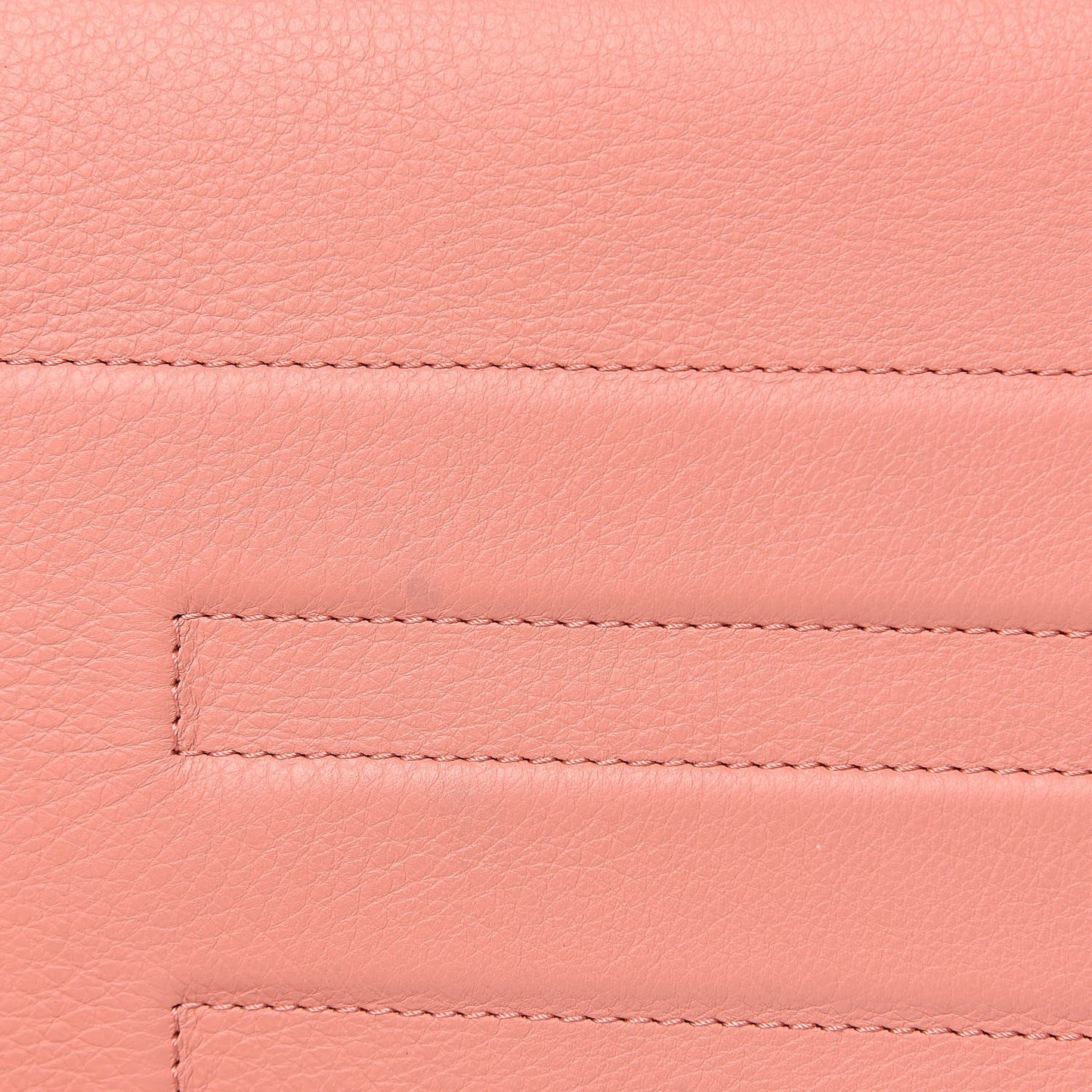 Vitello Flamingo Tube Macro Clutch Pesca