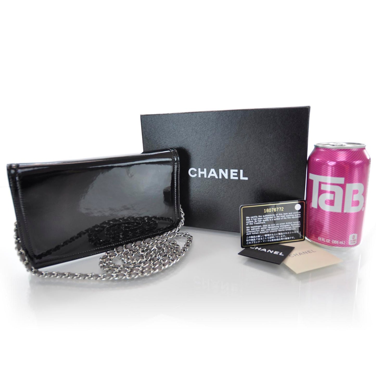Patent Lipstick Wallet On Chain Black