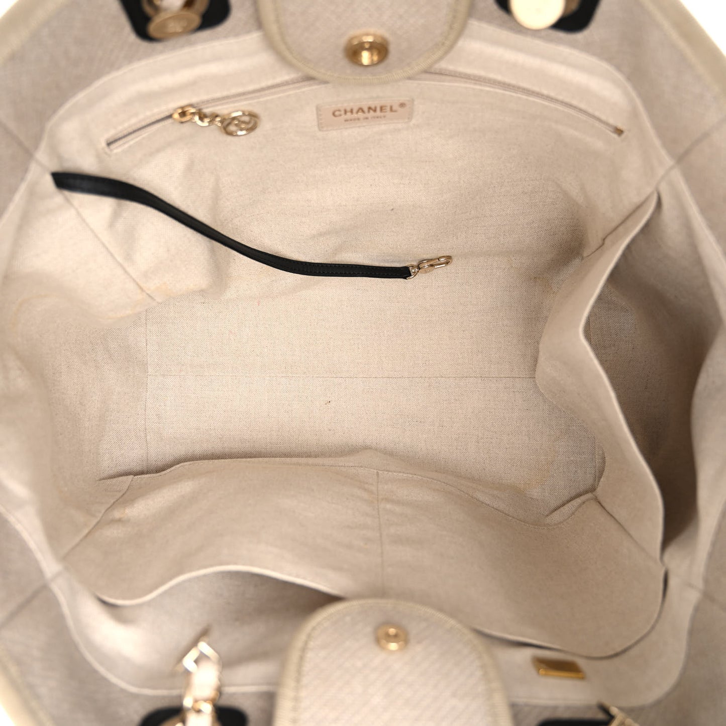 Mixed Fibers Medium Deauville Tote Beige Black