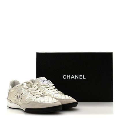 Chanel Laminated Calfskin Suede Quilted Womens CC Sneakers 39 Silver White Gray 10 of 10