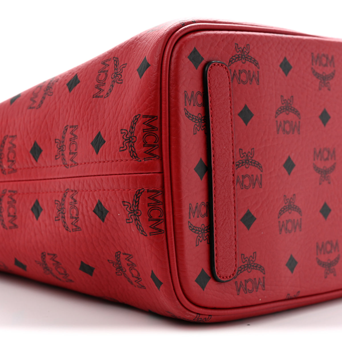 Visetos Medium Liz Reversible Shopper Tote Candy Red