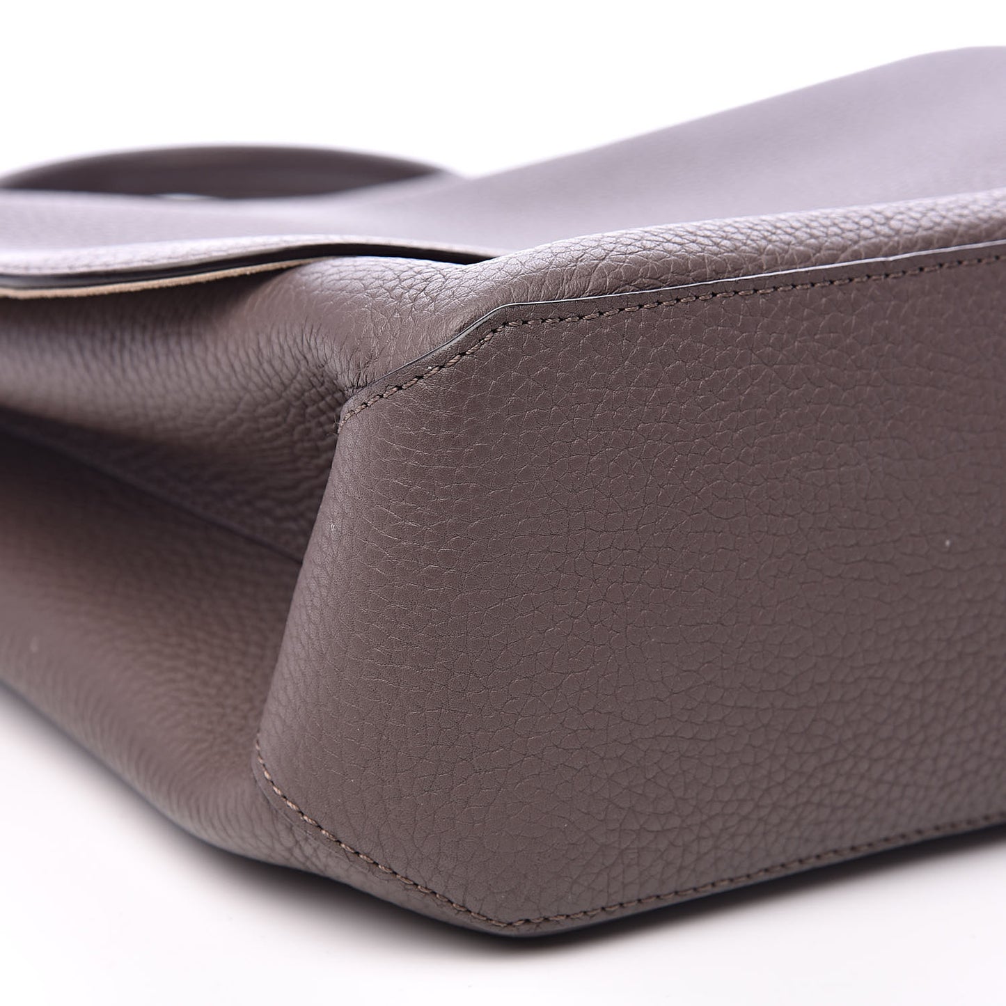 Taurillon Volta Grey