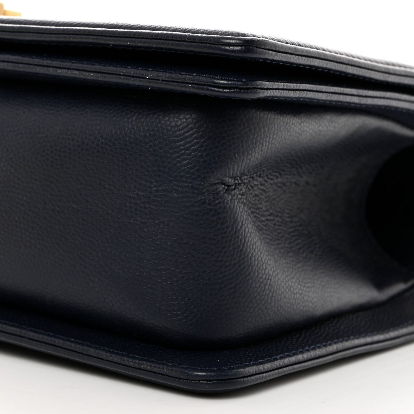 Caviar Quilted Medium Boy Flap Navy