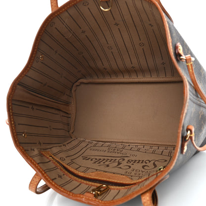 Louis Vuitton Monogram Neverfull PM 4 of 12