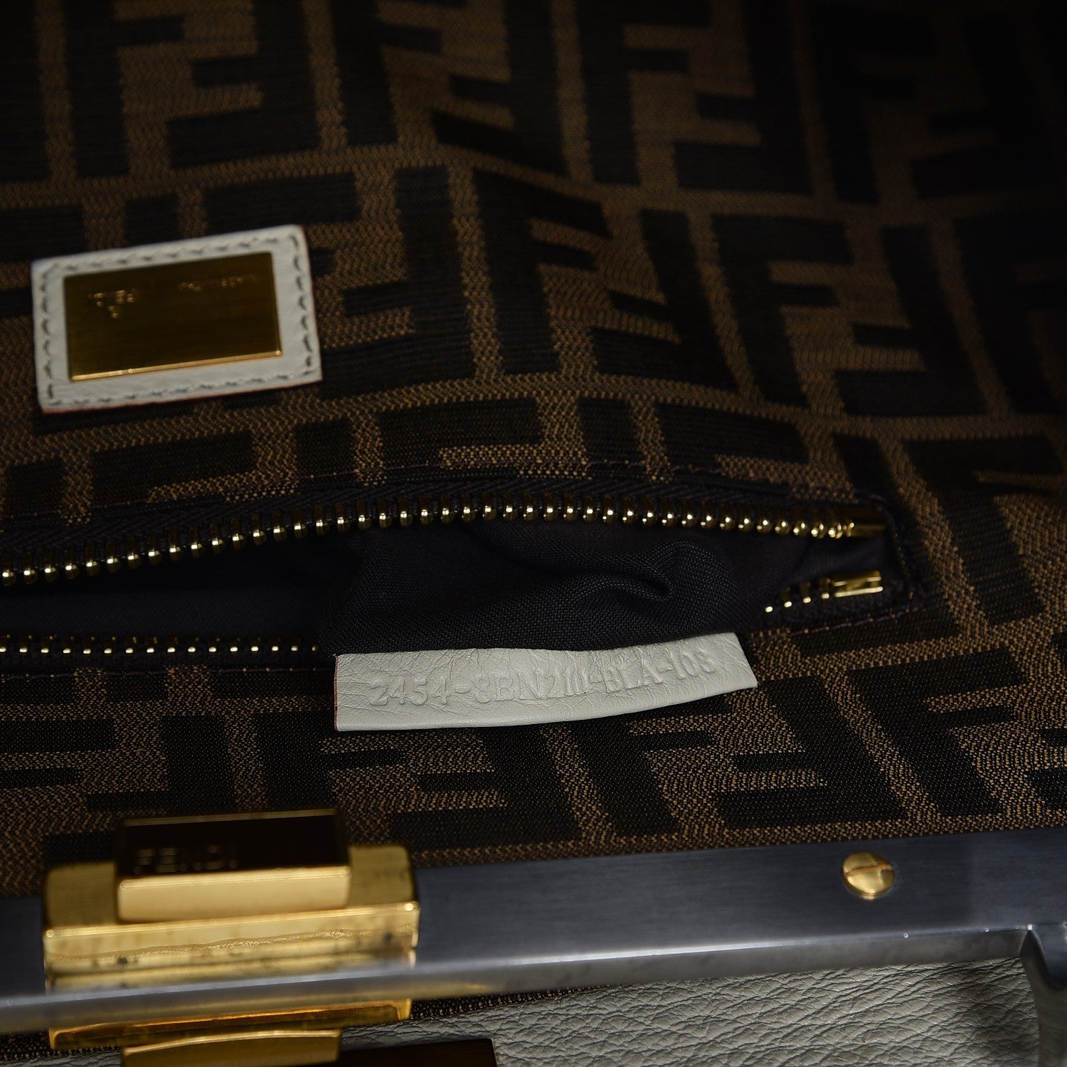 Fendi Goatskin Zucca Large Peekaboo Iconic Satchel Latte Tobacco Moro 9 of 24