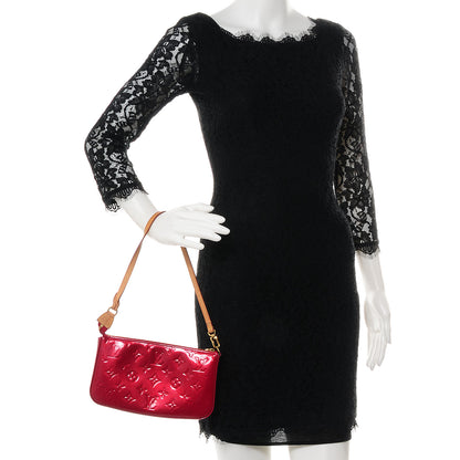 Louis Vuitton Vernis Pochette Accessories NM Pomme d'Amour 2 of 7