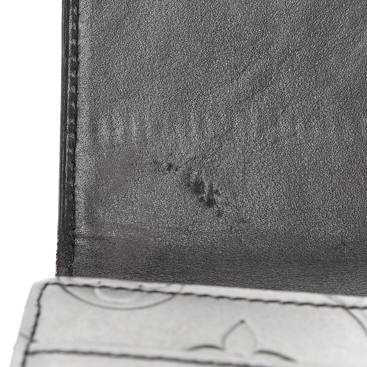 Louis Vuitton Mat Monogram Sarah Wallet Gris 10 of 14