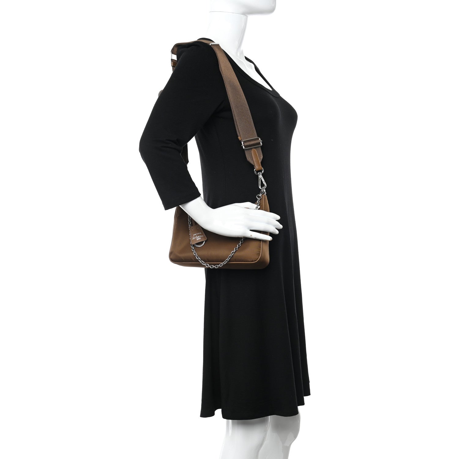 Prada Tessuto Nylon Saffiano Re-Edition 2005 Shoulder Bag Cacao 2 of 15